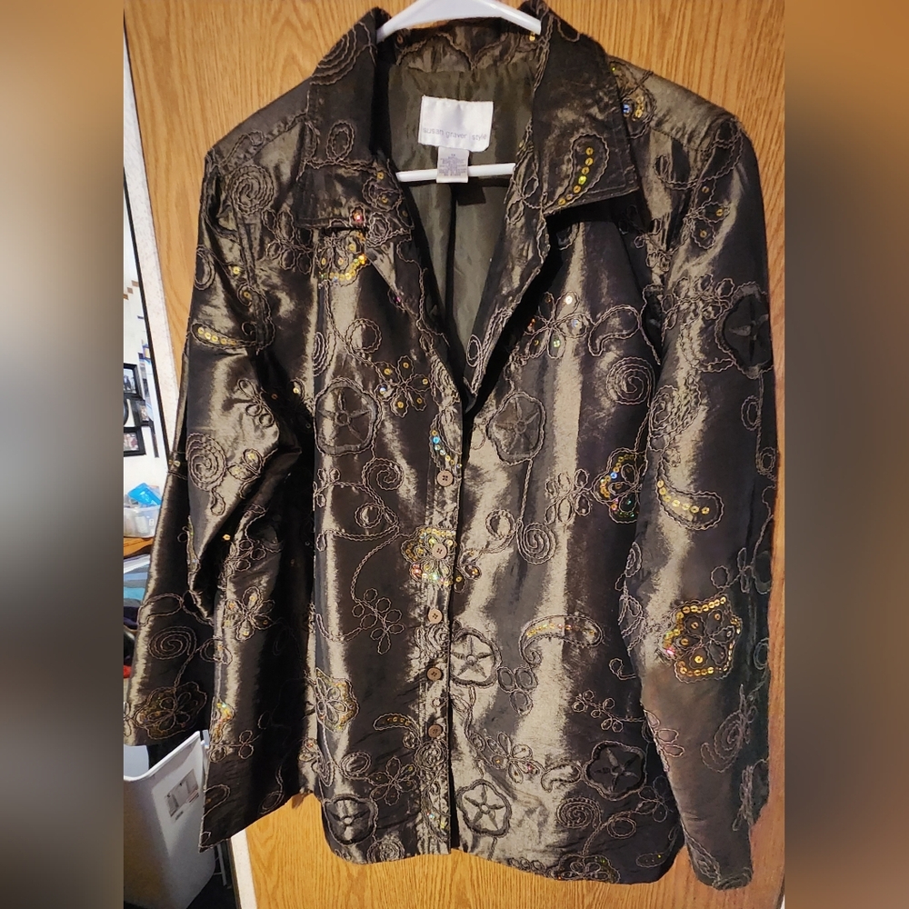 Embroidered Brown Jacket With Sequines - image 3